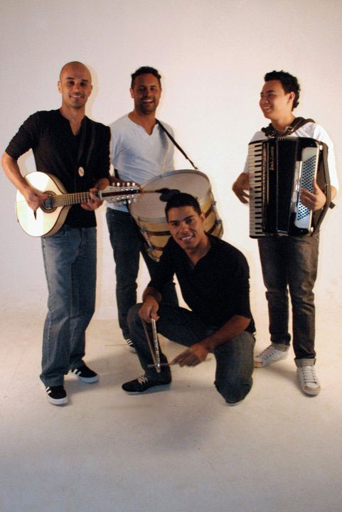 Forr Ispilicute e Quarteto Razes do Serto